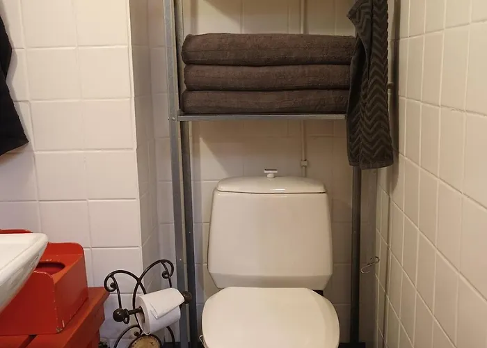 Апартаменты Pit Stop Gas Station