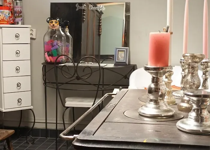 Pit Stop Gas Station Appartement *