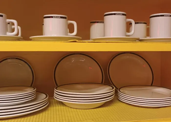 Pit Stop Gas Station Appartement